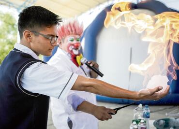 Borita y Telurio impulsan la ciencia con toque de comedia