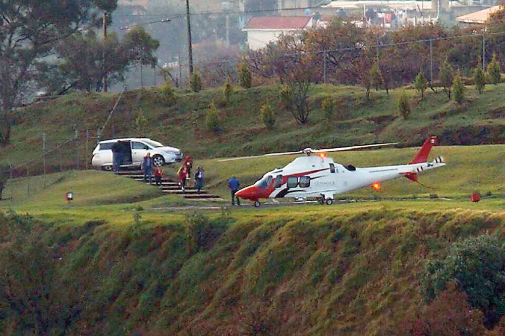 Los registros evidencian los traslados de su casa a la oficina y viceversa; su familia también viajó en la aeronave (ARCHIVO. EL UNIVERSAL)