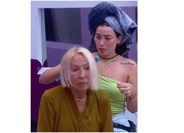 Laura Bozzo hace reír con la "caída" de su diente y sus pelas con Niurka