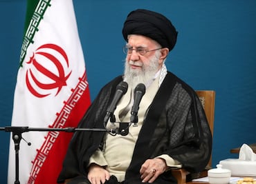 Irán tacha de “comedia de tercera categoría“ la acusación de tramar asesinar a Trump; ve un “escenario fabricado”