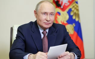 Putin habla por teléfono con el presidente de Irán; refrenda postura de un "cese inmediato de hostilidades”