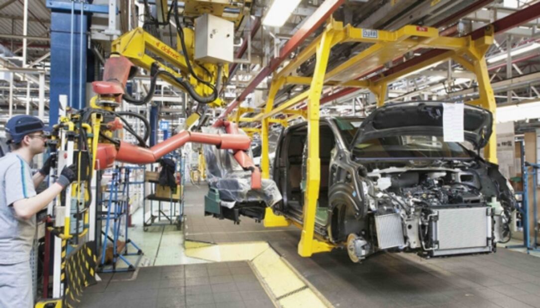 Coronavirus obliga a PSA a evacuar a sus empleados