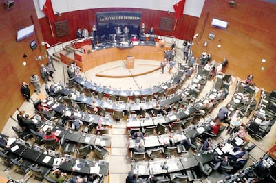 Senado llama a sensibilización sobre el riesgo del cáncer de mama