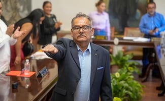 Salvador Molina asume alcaldía de Cuautla, Morelos; revisará finanzas tras captura de Jesús Corona