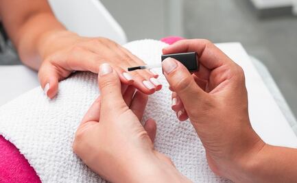 Cuáles son los colores de uñas más elegantes