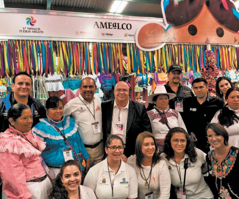 El titular de Turismo estatal aseguró que este tianguis está dando muestra de los diversos atractivos que tienen los seis Pueblos Mágicos de la entidad. Foto: ESPECIAL