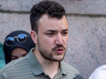 Liberan al activista propalestino Mahmoud Khalil en EU; pasó tres meses detenido