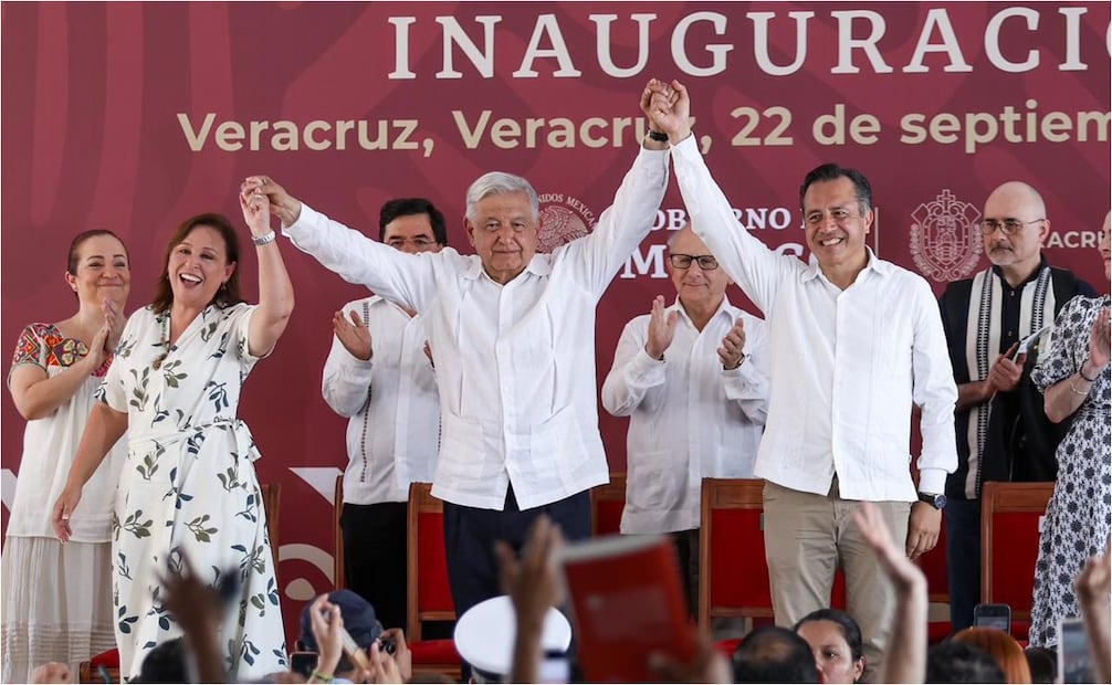 López Obrador inauguró junto a Cuitláhuac García y Rocía Nahle, el Centro Cultural Leyes de Reforma de Veracruz. 22 de septiembre del 2024. Foto Hugo Salvador/EL UNIVERSAL