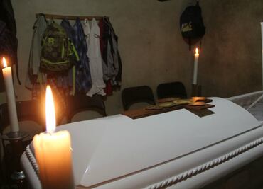 Comuneros reportan muerte de tres civiles en choque con policías en Michoacán