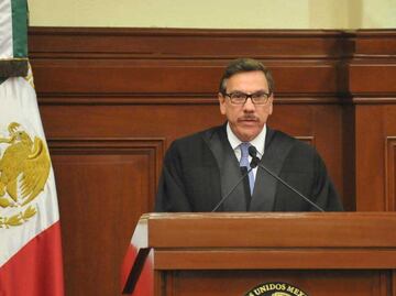 Detienen a ministro Laynez de la SCJN por conducir ebrio en Coahuila