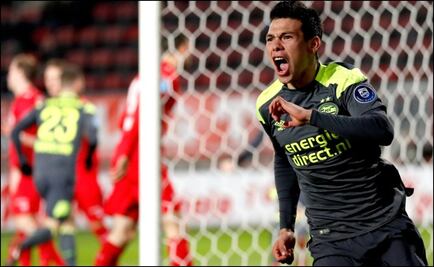 Chucky anota en triunfo de PSV ante el Twente
