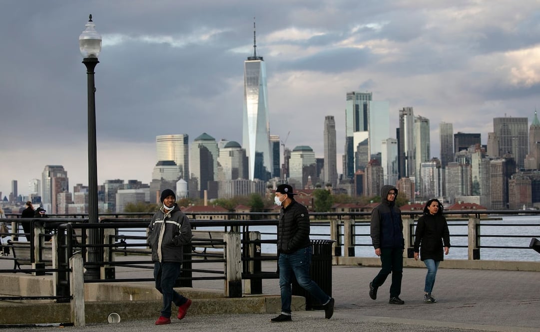 Estados Unidos, el país más golpeado por la pandemia en todo el mundo, superó este lunes la barrera de las 80 mil muertes a causa del coronavirus (Foto: AP)