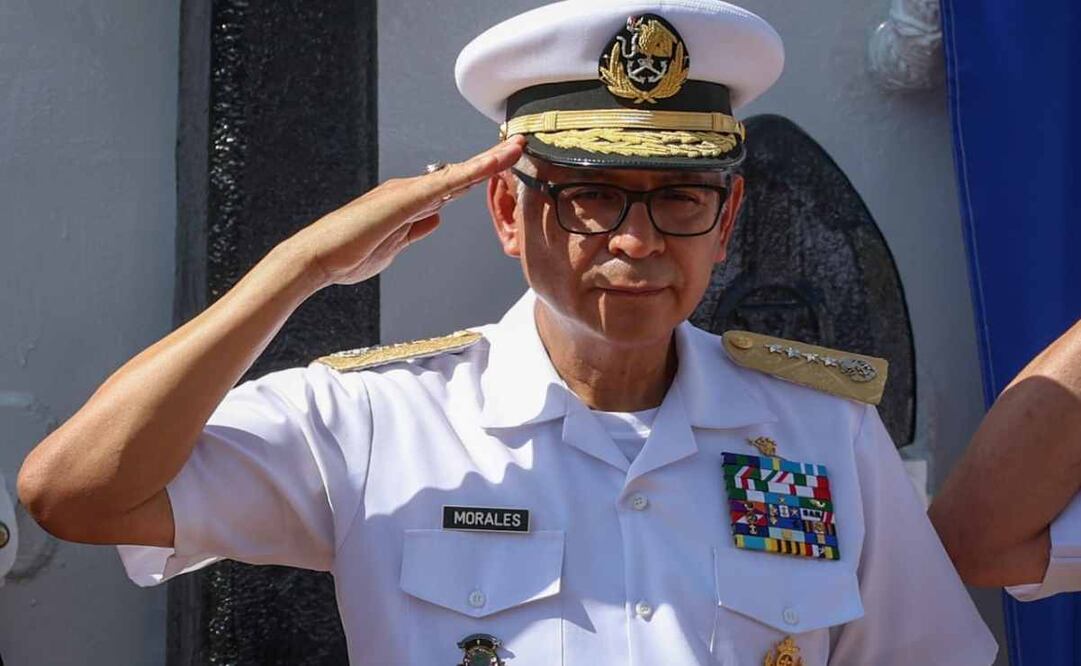 Alto mando de la Armada de México, Raymundo Pedro Morales Ángeles en la Ceremonia de arribo del Buque Escuela Cuauhtémoc de la Marina. Foto: Luis Camacho/EL UNIVERSAL