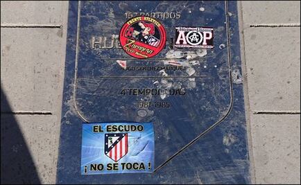 Pisotean placa de Hugo Sánchez en el nuevo estadio del 'Atleti'