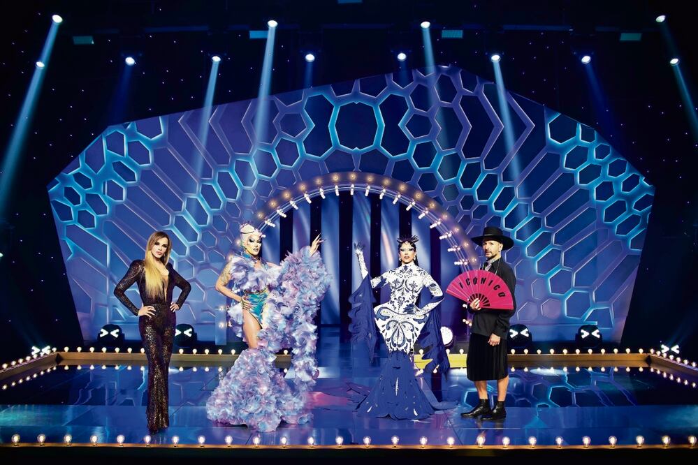 Taiga Brava, quien debutará en el programa, hará dupla en la conducción con Lolita Banana; Oscar Madrazo (derecha) regresa como juez. Foto: de Wow Presents Plus