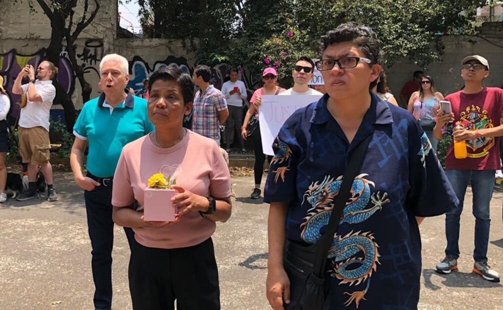 Vecinos protestan contra vecina que mató a perrita "Moni en Coyoacán. / Foto: Atenea Campuzano.