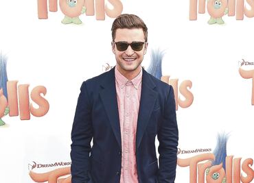 Se arrepiente de su peinado