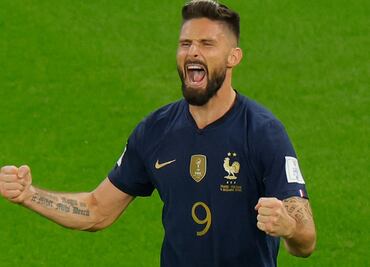 Olivier Giroud llegó a 52 goles y se convirtió en el único y máximo goleador en la historia de Francia