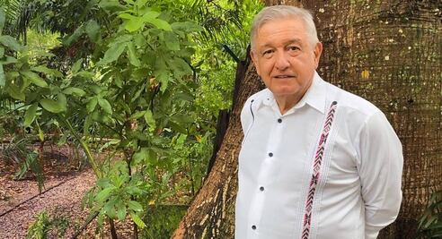 AMLO pide a quienes quieren su renuncia que “no coman ansias”