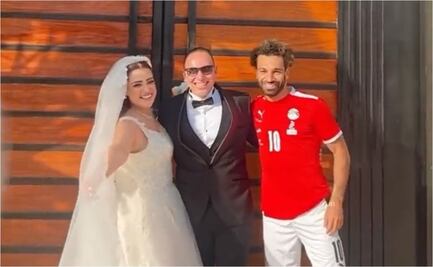 VIDEO: Mohamed Salah sorprende a pareja de recién casados en plena boda