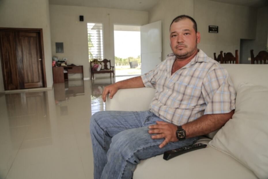 Michoacán, una comunidad en armas para plantar plátanos