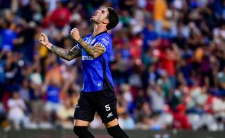 Homenchenko asegura los tres puntos del Querétaro frente a Tigres
