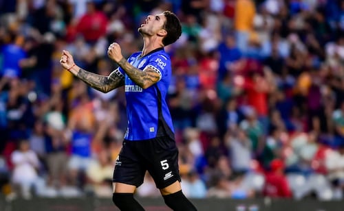 Homenchenko asegura los tres puntos del Querétaro frente a Tigres