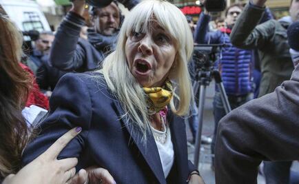 Maradona, en nuevo escándalo con su ex esposa 