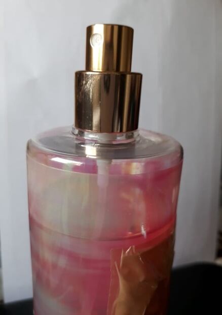 Bisfenol y ftalatos, químicos tóxicos en alimentos enlatados y agua embotellada