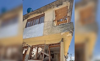 “¿Dónde voy a meter a mis hijas? No aguanto más"; madre pierde su casa tras terremoto en Colombia
