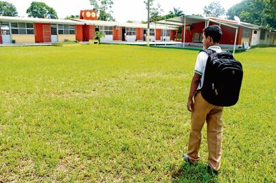 Migran alumnos de Chiapas a Tabasco