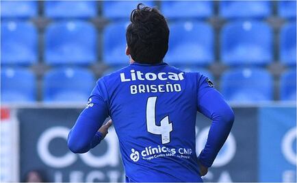 'Pollo' Briseño titular en derrota del Feirense