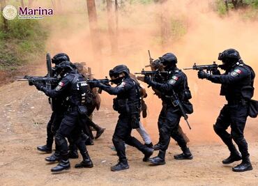 SSC CDMX y Secretaría de Marina clausuran adiestramiento de 50 policías del Agrupamiento "Zorros"; destacan acciones contra delincuencia