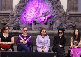 Brugada plantea creación de fondo de apoyo económico para artistas de CDMX; persisten desigualdades hacia mujeres, señala