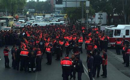 Bomberos realizan bloqueos en cuatro zonas de la ciudad