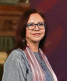 Amagan dar portazo en Palacio por libros de la SEP