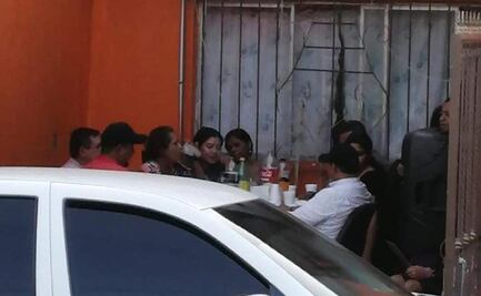 Síndica de Chiapas organiza reunión de amigos en plena contigencia por Covid-19