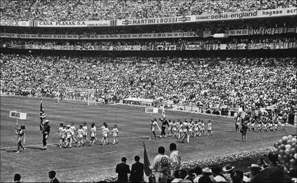 El árbitro que escapó de la guerra y pitó en México 70