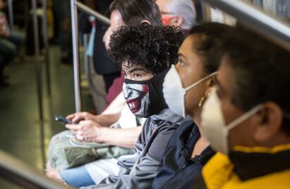 Se consultará a Secretaría de Salud federal si se debe usar cubrebocas en transporte público: Sheinbaum