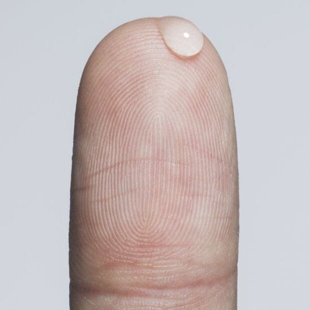 ¿Qué tan fácil es hackearte si muestras tus huellas en una foto?