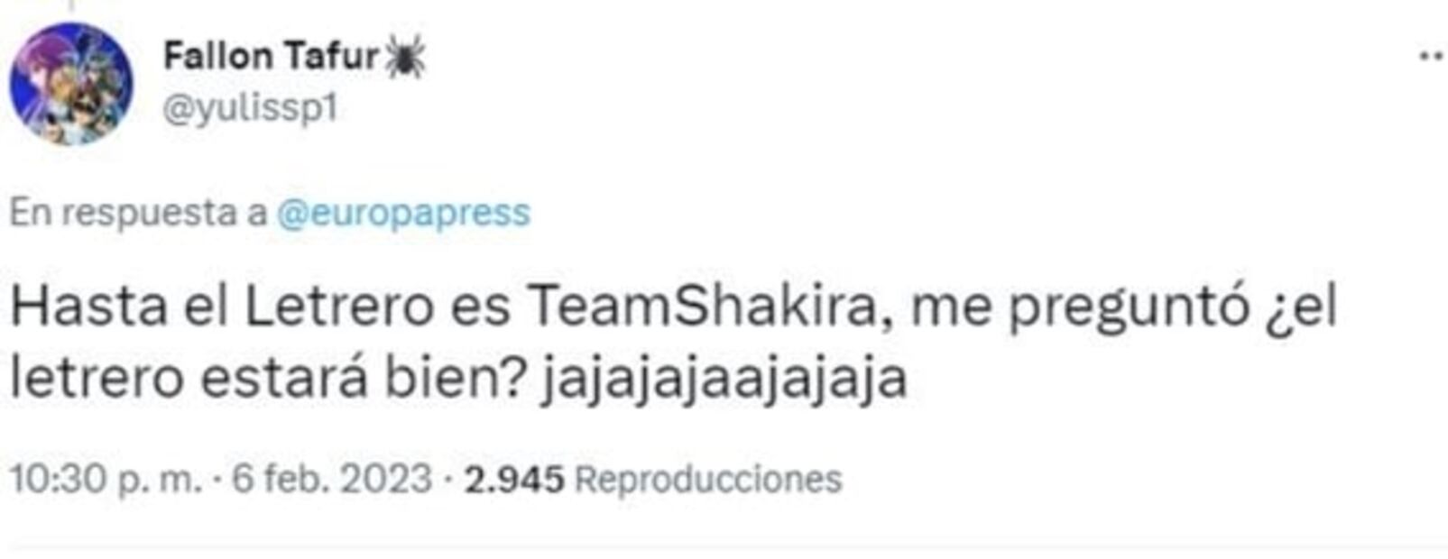 VIDEO: Clara Chía se llevó tremendo golpe al pasear de la mano de Piqué, ¿karma?