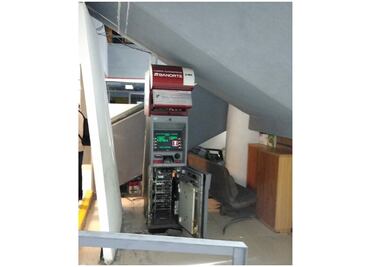 Roban dinero de cajero en oficinas de la Miguel Hidalgo