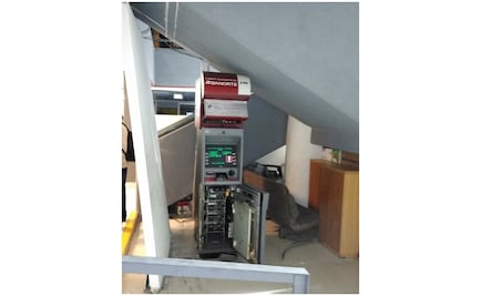 Roban dinero de cajero en oficinas de la Miguel Hidalgo