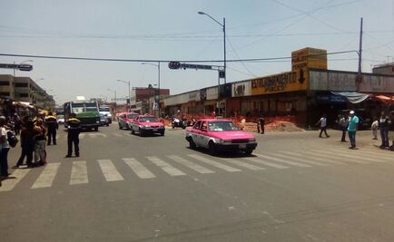 Ambulantes retiran bloqueo en Eje 1 Norte