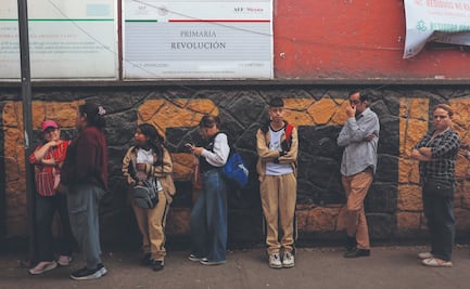 El Salvador supera a México en educación