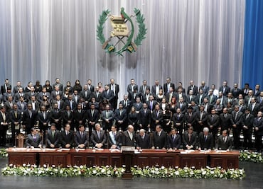 Guatemala: Morales juramenta a su gabinete