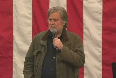 Reunión con rusos en la Torre Trump fue una "traición": Steve Bannon