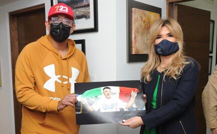 El regalo de Julio Urías a la gobernadora de Sonora