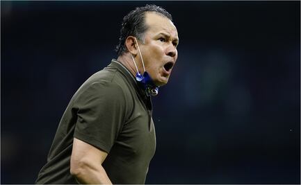 Juan Reynoso: Hemos hecho salir a muchos azules del clóset