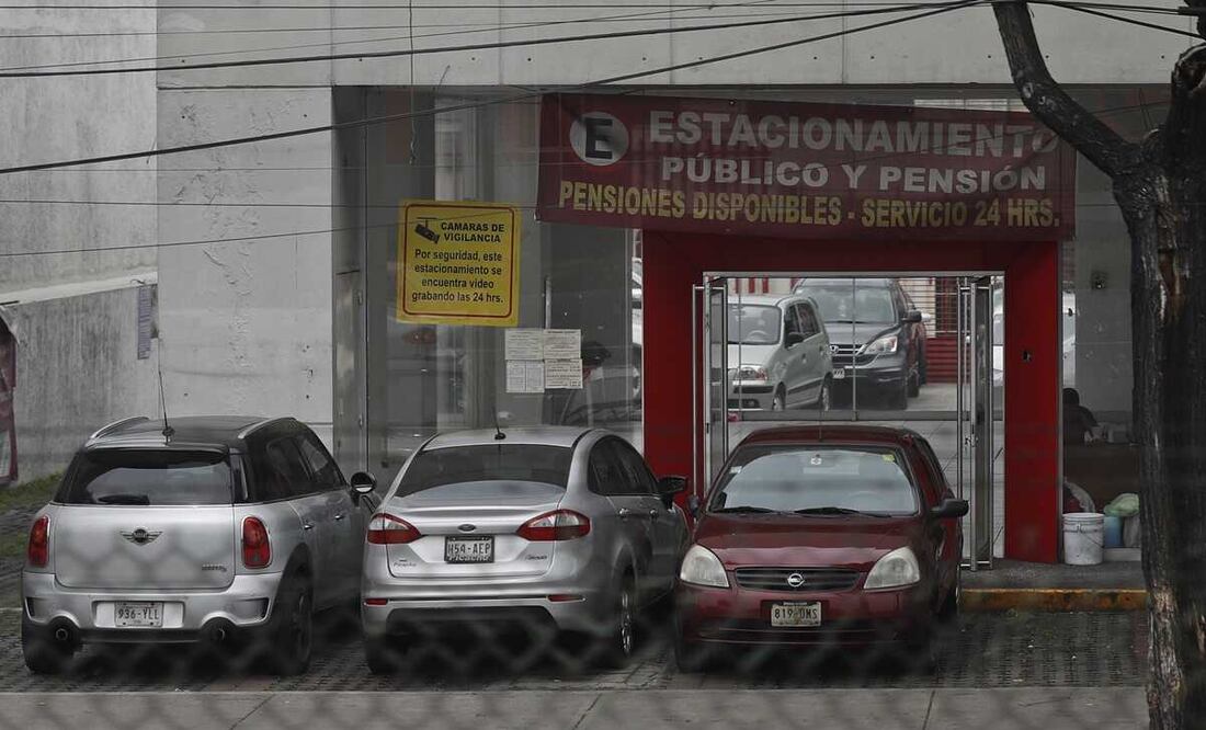 La iniciativa establece que este cobro será único para todos los autos sin importar sus dimensiones. Foto: Archivo/EL UNIVERSAL